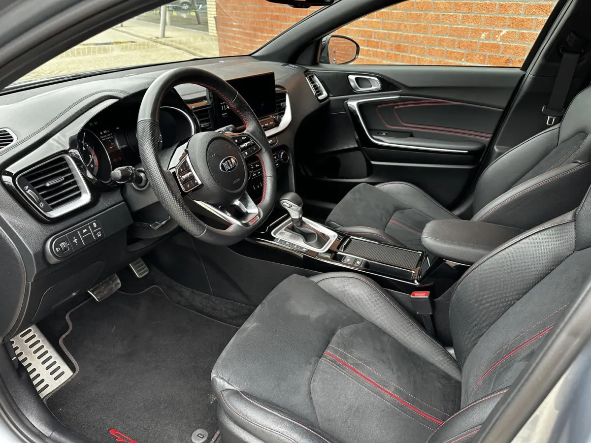 1.6 T-GDi 204pk Automaat GT Navigatie Climate Control Electrische bedienbare achterklep Adaptieve Cruise Control Camera Dab Keyless start