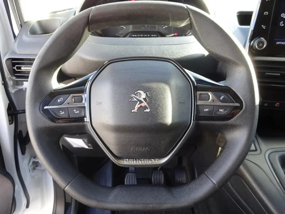 1.2 PureTech Pro BENZINE AIRCO NAVI CRUISE CONTROL PDC SCHUIFDEUR