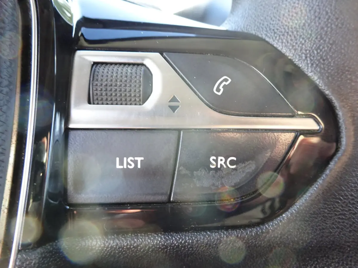 1.2 PureTech Pro BENZINE AIRCO NAVI CRUISE CONTROL PDC SCHUIFDEUR