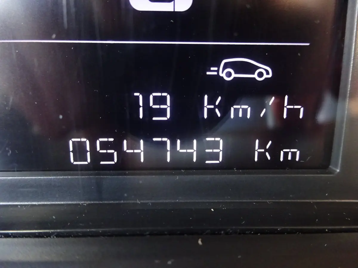 1.2 PureTech Pro BENZINE AIRCO NAVI CRUISE CONTROL PDC SCHUIFDEUR
