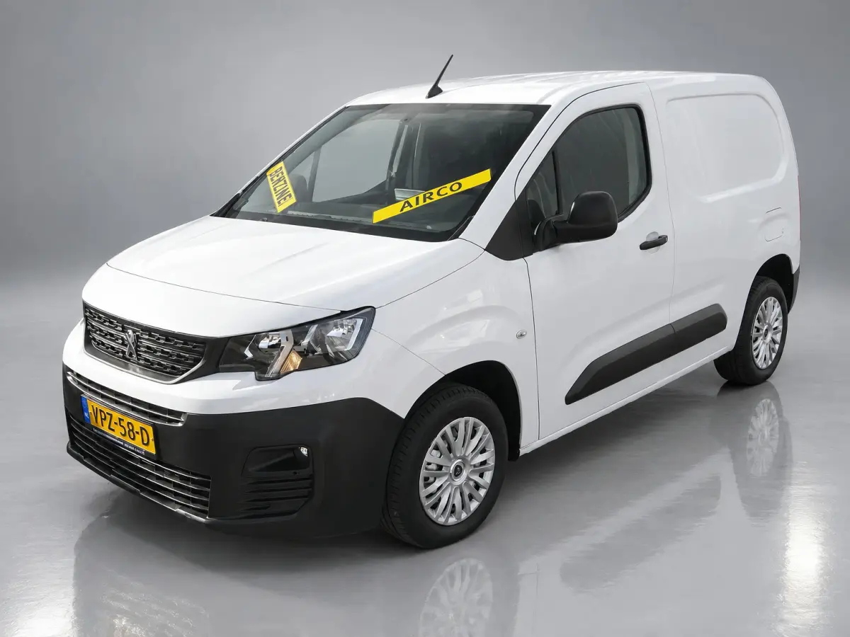 1.2 PureTech Pro BENZINE AIRCO NAVI CRUISE CONTROL PDC SCHUIFDEUR
