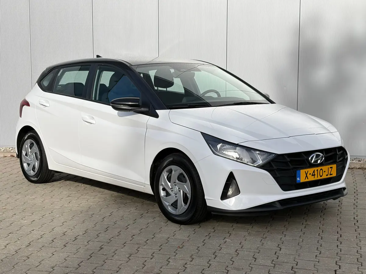 1.2 MPI Comfort | Airco | Cruise Control | Android auto | Apple Carplay | Stalen velgen met nieuwe banden | Achteruitrijcamera | Navigatie via telefoon |