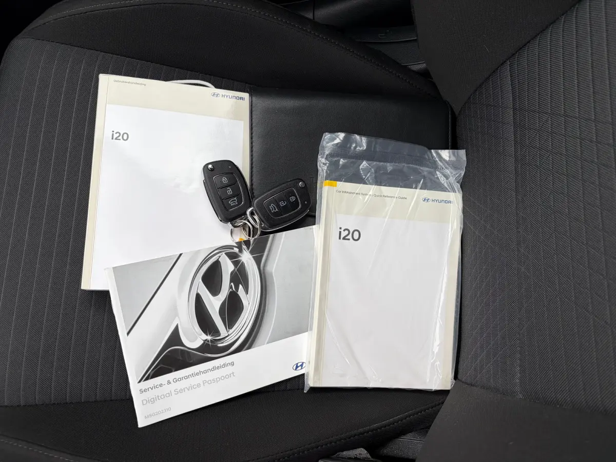 1.2 MPI Comfort | Airco | Cruise Control | Android auto | Apple Carplay | Stalen velgen met nieuwe banden | Achteruitrijcamera | Navigatie via telefoon |