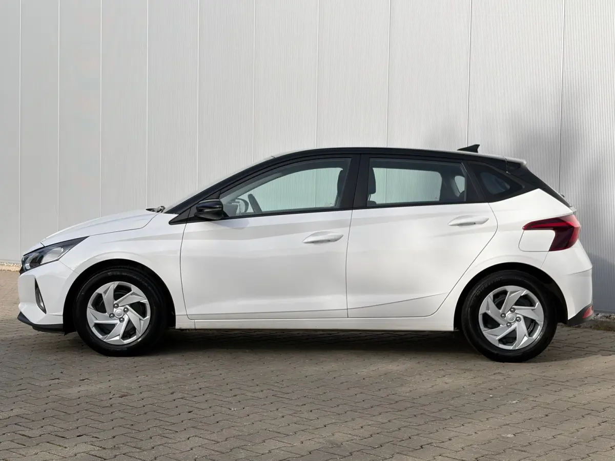 1.2 MPI Comfort | Airco | Cruise Control | Android auto | Apple Carplay | Stalen velgen met nieuwe banden | Achteruitrijcamera | Navigatie via telefoon |