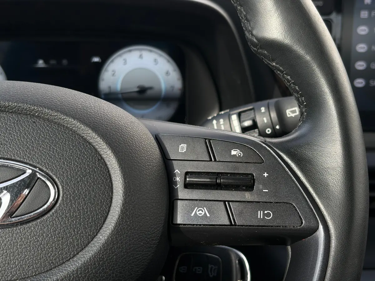 1.2 MPI Comfort | Airco | Cruise Control | Android auto | Apple Carplay | Stalen velgen met nieuwe banden | Achteruitrijcamera | Navigatie via telefoon |