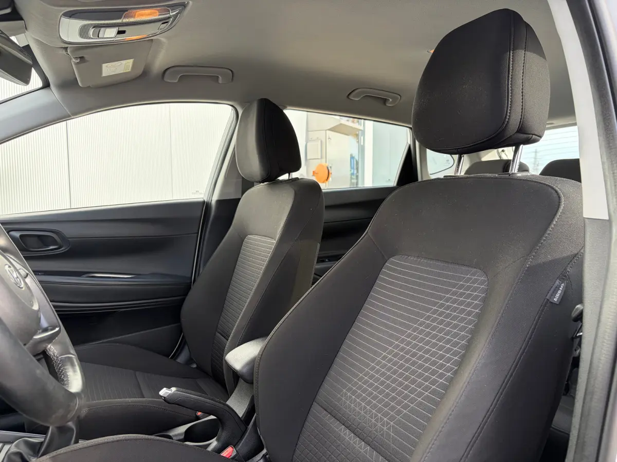 1.2 MPI Comfort | Airco | Cruise Control | Android auto | Apple Carplay | Stalen velgen met nieuwe banden | Achteruitrijcamera | Navigatie via telefoon |