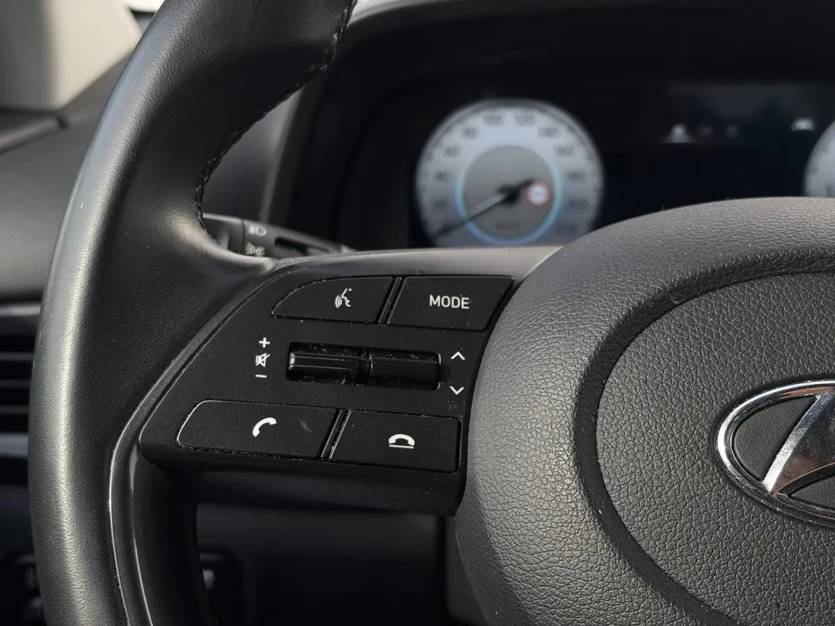 1.2 MPI Comfort | Airco | Cruise Control | Android auto | Apple Carplay | Stalen velgen met nieuwe banden | Achteruitrijcamera | Navigatie via telefoon |