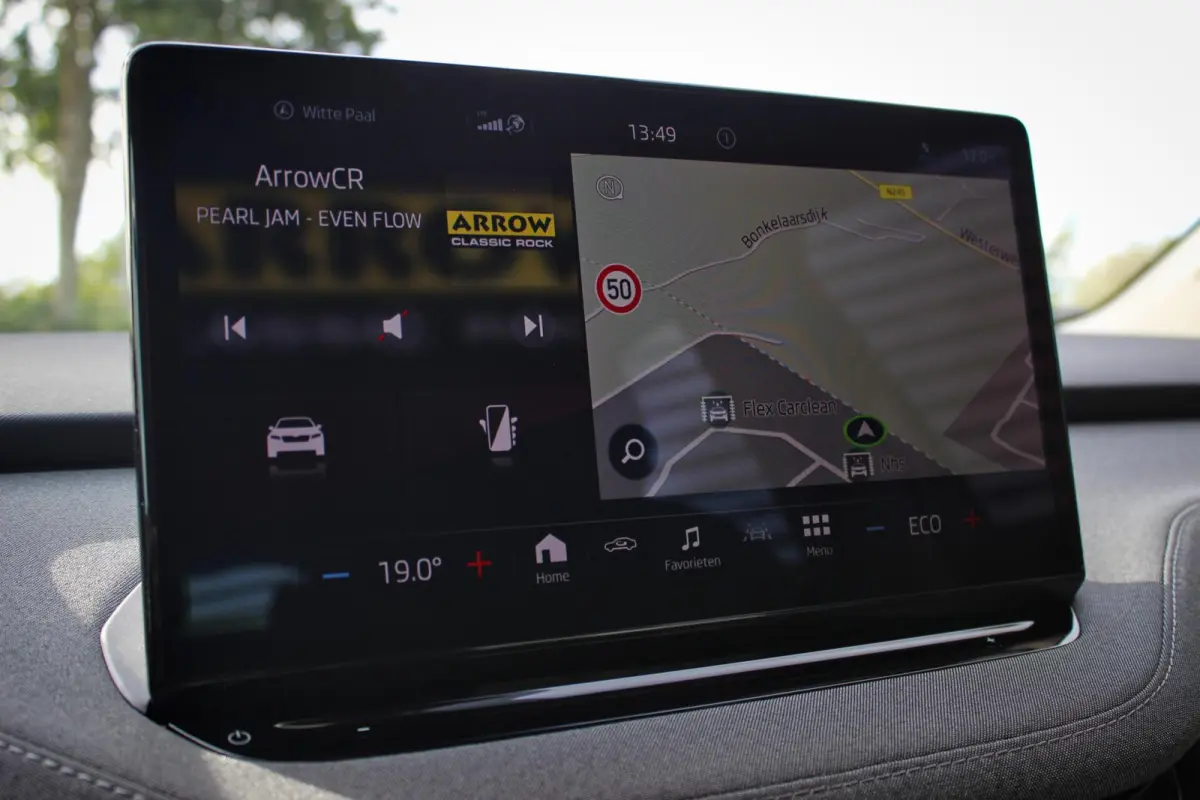 80X Loft // 95,4% SoH | Dual motor AWD | 265PK | Camera | CarPlay & Android Auto | ACC | Keyless | Sfeerverlichting