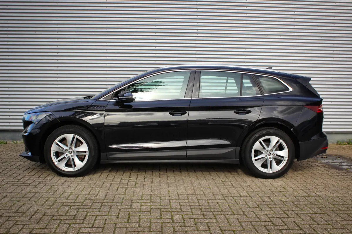 80X Loft // 95,4% SoH | Dual motor AWD | 265PK | Camera | CarPlay & Android Auto | ACC | Keyless | Sfeerverlichting