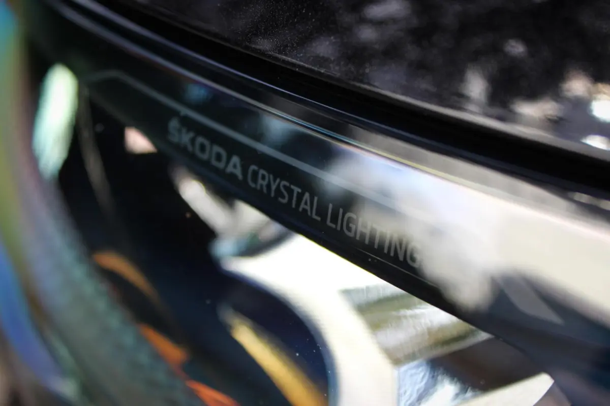 80X Loft // 95,4% SoH | Dual motor AWD | 265PK | Camera | CarPlay & Android Auto | ACC | Keyless | Sfeerverlichting