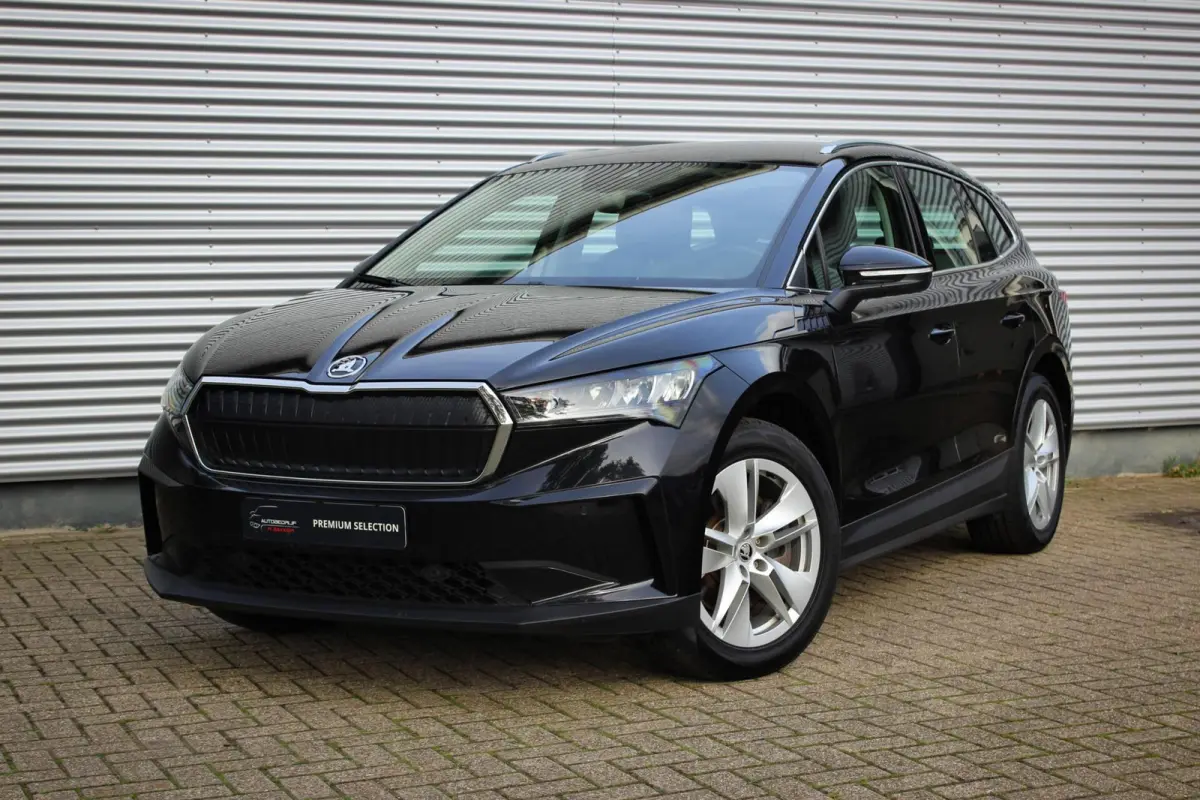 80X Loft // 95,4% SoH | Dual motor AWD | 265PK | Camera | CarPlay & Android Auto | ACC | Keyless | Sfeerverlichting