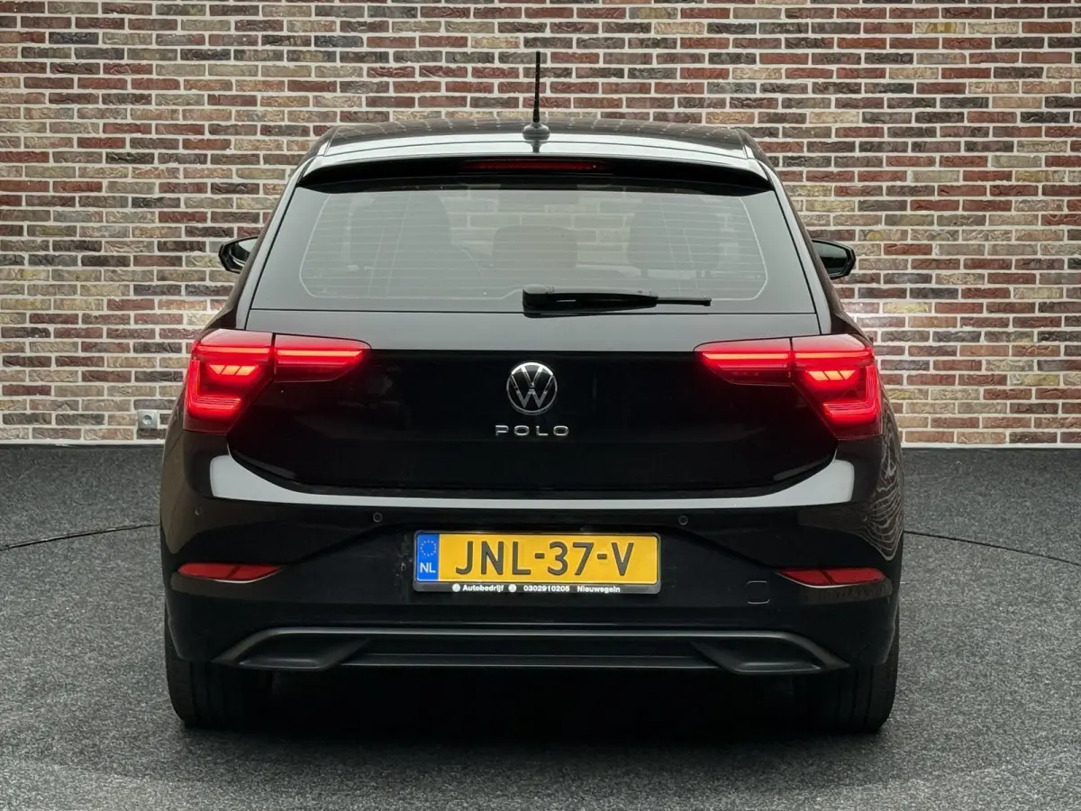 1.0 TSI R-Line | IQ Light | Automaat |
