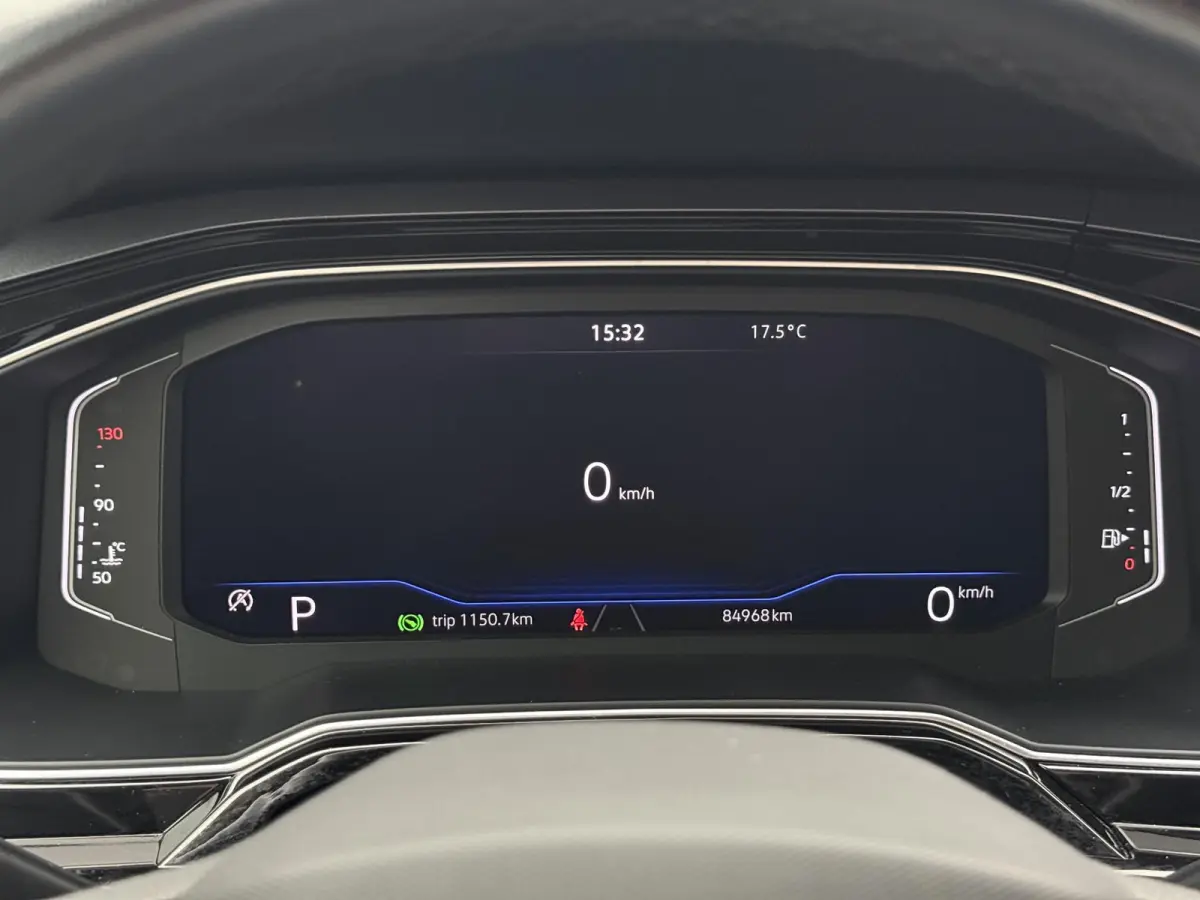 1.0 TSI R-Line | IQ Light | Automaat |