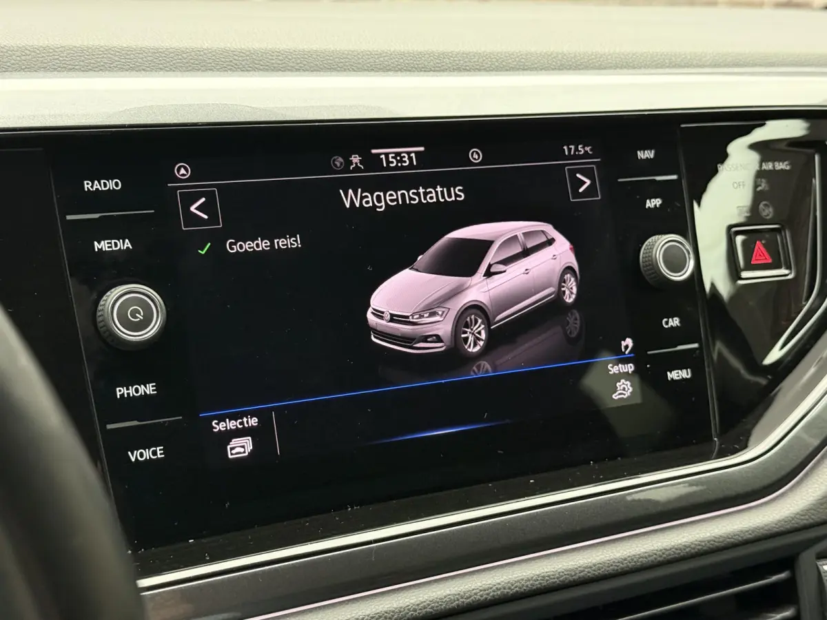 1.0 TSI R-Line | IQ Light | Automaat |