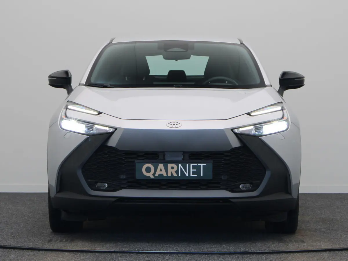 1.8 Hybrid 140 Active | Stoel- en stuurwielverwarming | Voorruitverwarming | Achteruitrijcamera | Dodehoek |