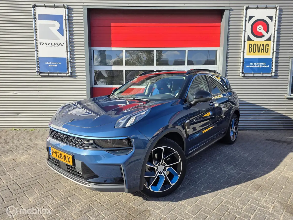 - 1.5 261PK Plug-in Hybrid, Pano, Camera , Apple Carplay✅NL AUTO