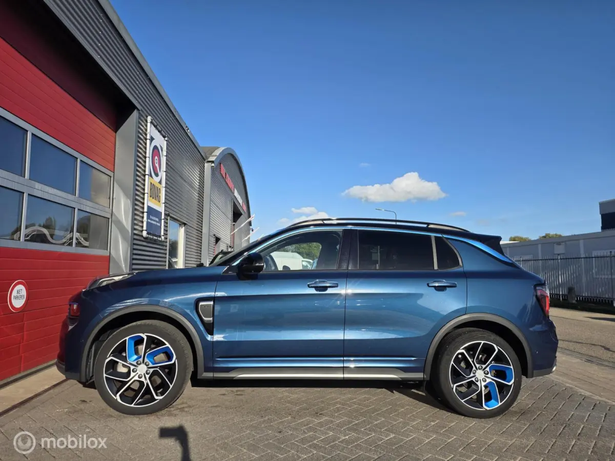 - 1.5 261PK Plug-in Hybrid, Pano, Camera , Apple Carplay✅NL AUTO