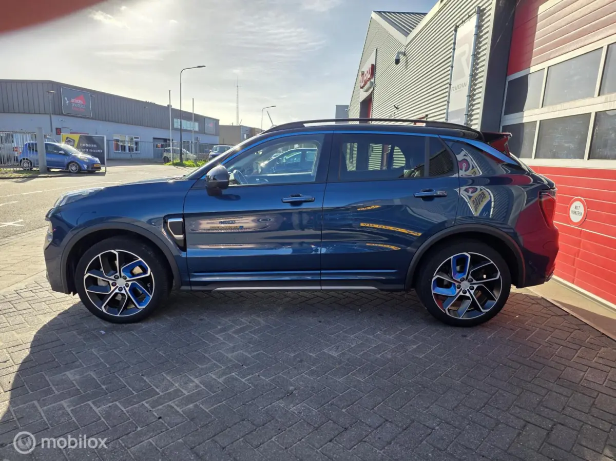 - 1.5 261PK Plug-in Hybrid, Pano, Camera , Apple Carplay✅NL AUTO