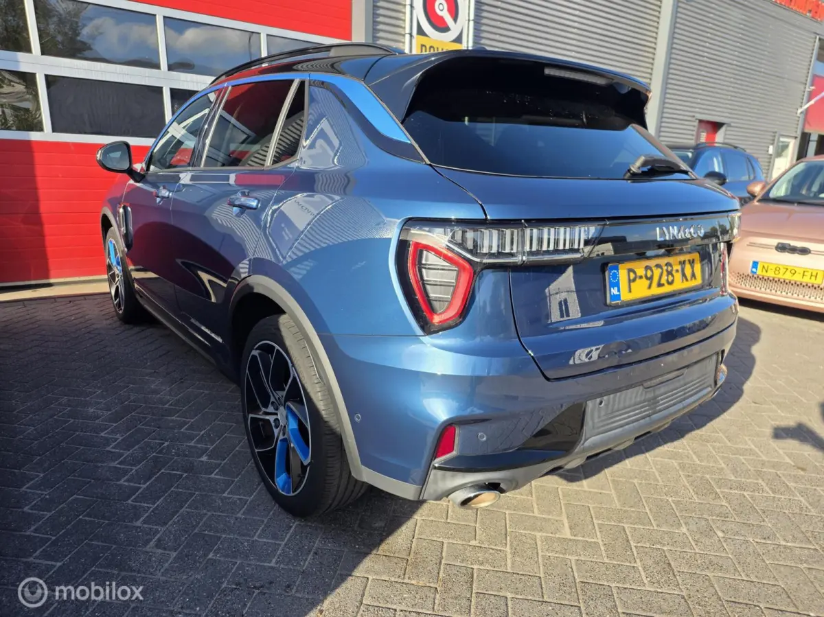 - 1.5 261PK Plug-in Hybrid, Pano, Camera , Apple Carplay✅NL AUTO