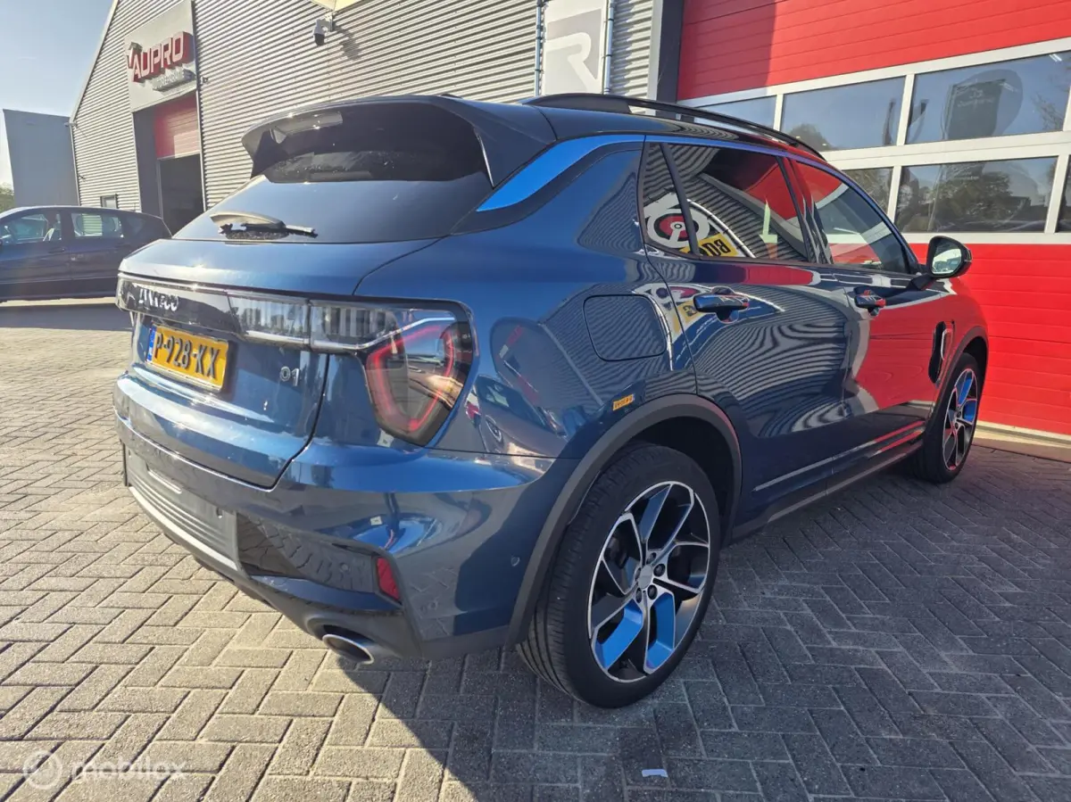 - 1.5 261PK Plug-in Hybrid, Pano, Camera , Apple Carplay✅NL AUTO