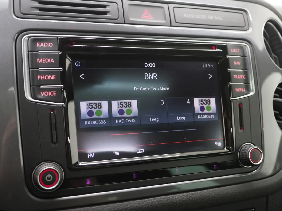 1.4 TSI R-Line Edition | NL Auto | Panoramadak | Alcantara | Cruise | Climate | Donkere Hemel