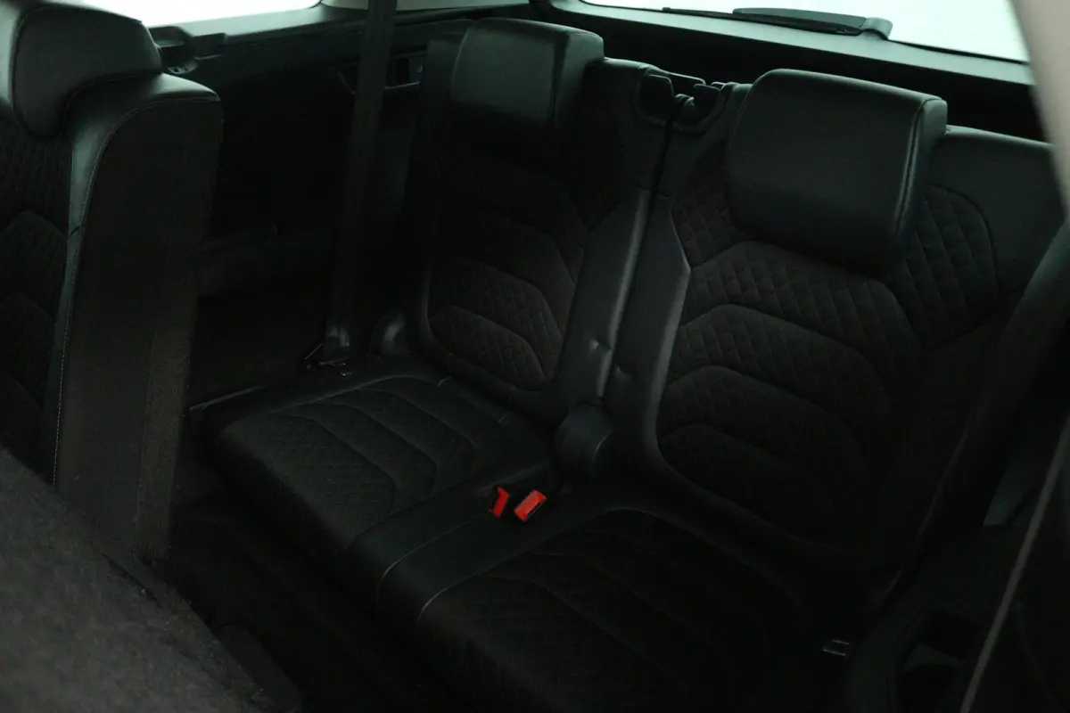 1.5 TSI Business Edition 7p. (PANORAMADAK, STOELVERWARMING, CAMERA)