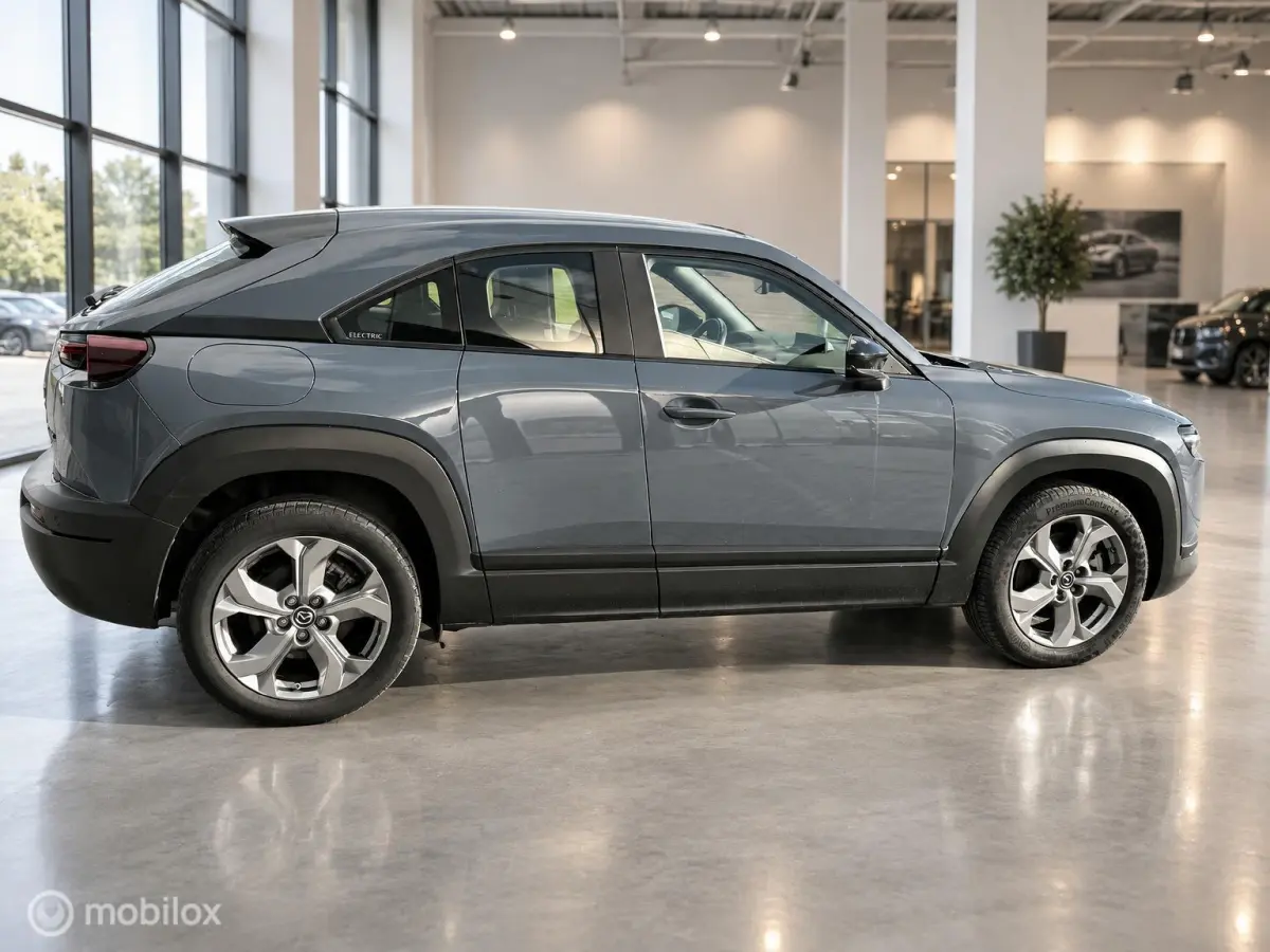 e-SkyActiv 145 36kWh | SOH 94.25% | SLECHTS 38.387 KM | HUD | Stoel- & Stuurverwarming
