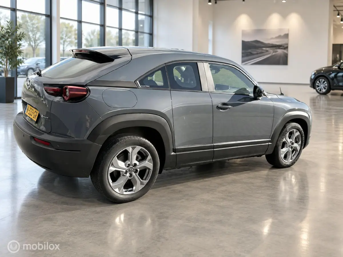 e-SkyActiv 145 36kWh | SOH 94.25% | SLECHTS 38.387 KM | HUD | Stoel- & Stuurverwarming