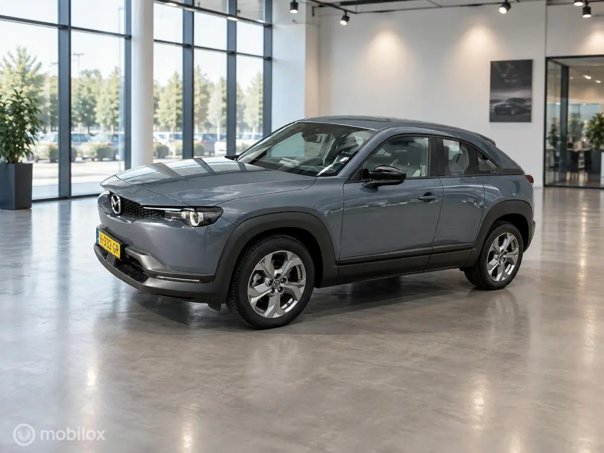 e-SkyActiv 145 36kWh | SOH 94.25% | SLECHTS 38.387 KM | HUD | Stoel- & Stuurverwarming