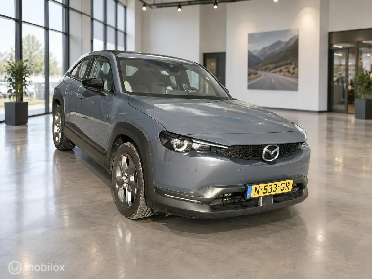 e-SkyActiv 145 36kWh | SOH 94.25% | SLECHTS 38.387 KM | HUD | Stoel- & Stuurverwarming