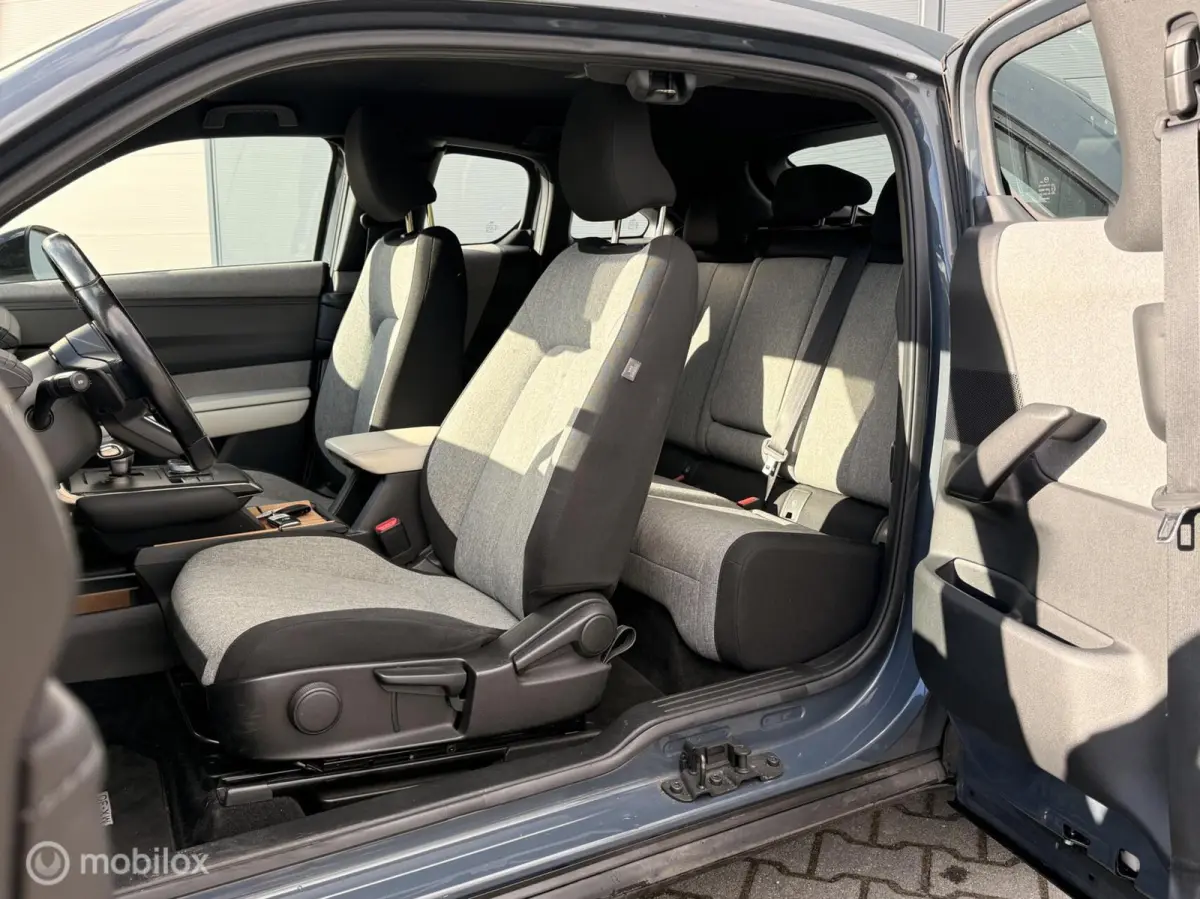 e-SkyActiv 145 36kWh | SOH 94.25% | SLECHTS 38.387 KM | HUD | Stoel- & Stuurverwarming