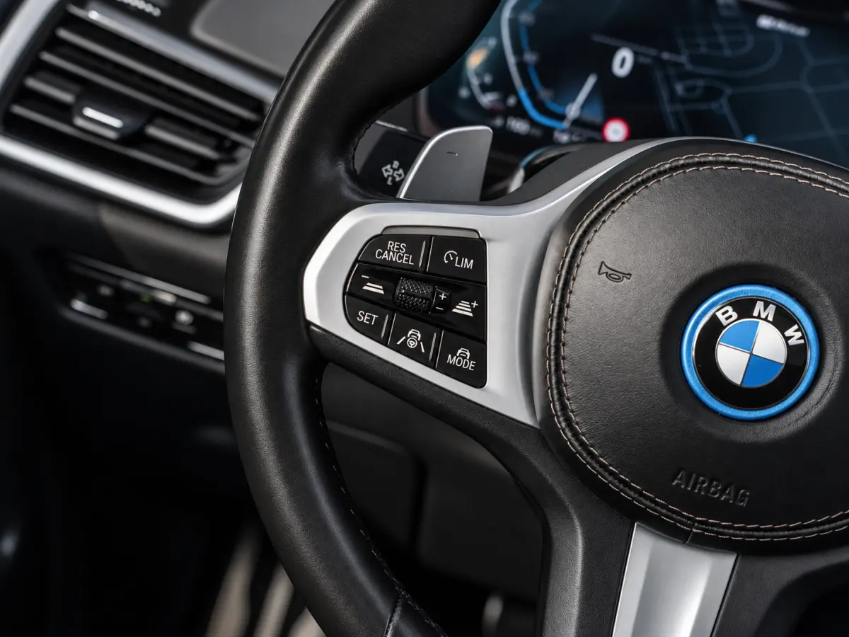 xDrive45e High Executive|PANO|LASER|ACC|HUD|22|LUCHTV