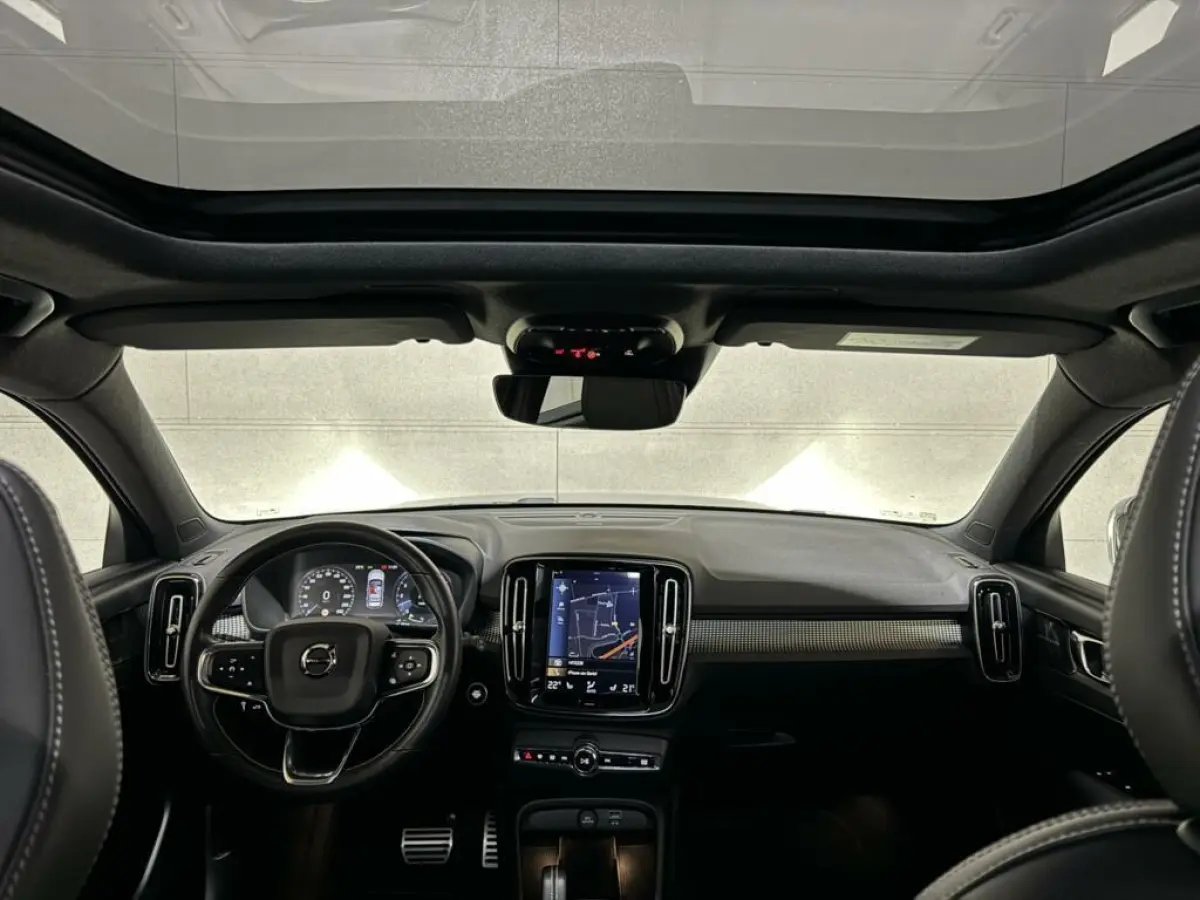 1.5 T5 R-Design Pano H/K Camera Cruise