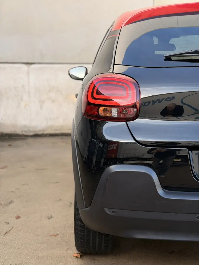 1.2 Shine 17'' Cruise Clima CarPlay 12mnd garantie 3x isofix Stoelverwarming