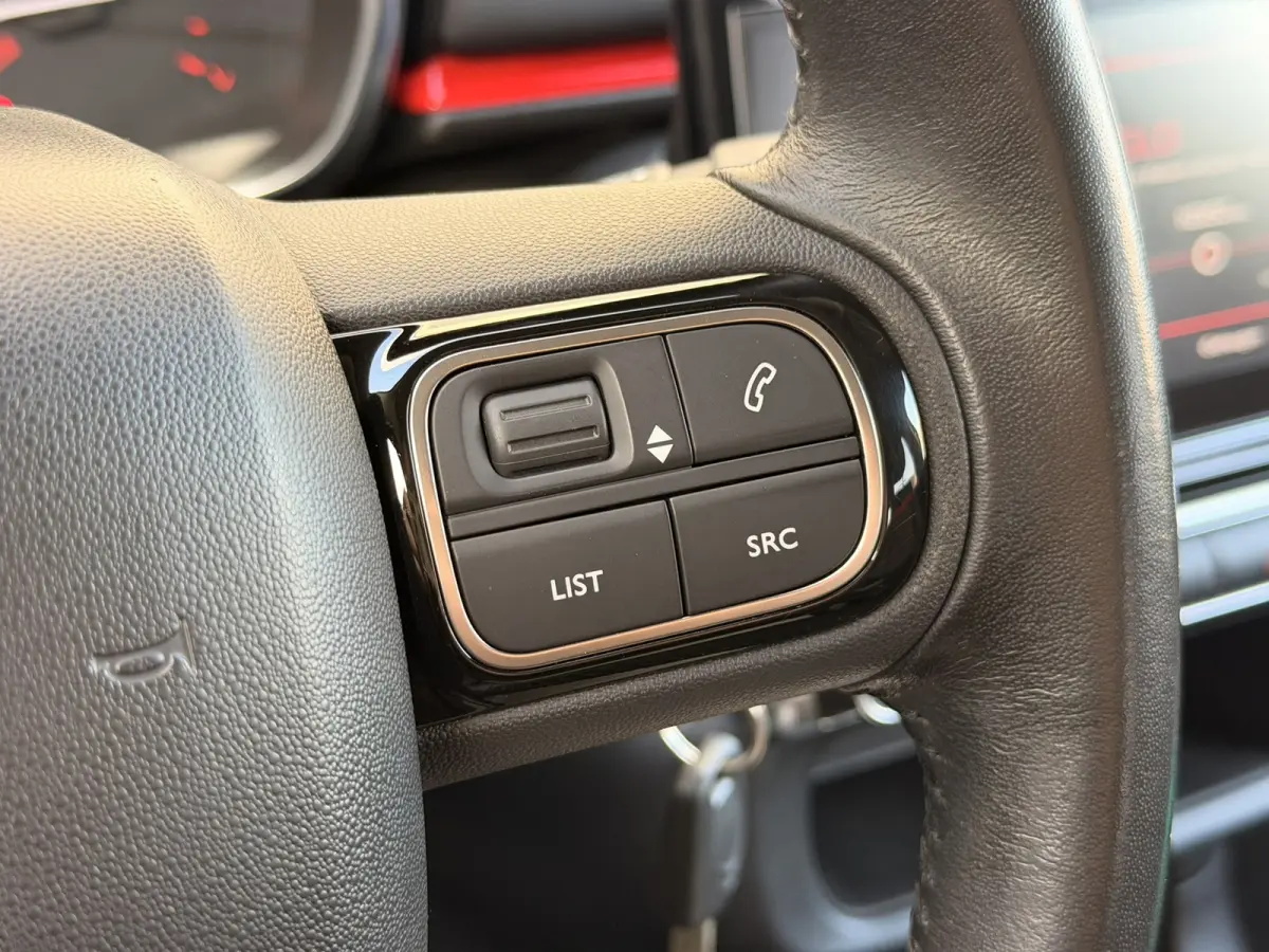 1.2 Shine 17'' Cruise Clima CarPlay 12mnd garantie 3x isofix Stoelverwarming
