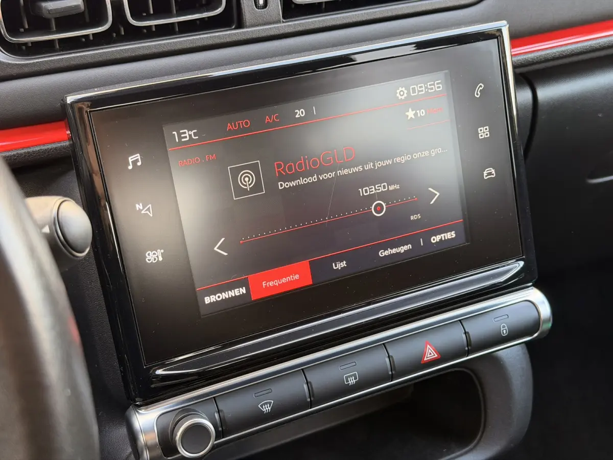 1.2 Shine 17'' Cruise Clima CarPlay 12mnd garantie 3x isofix Stoelverwarming