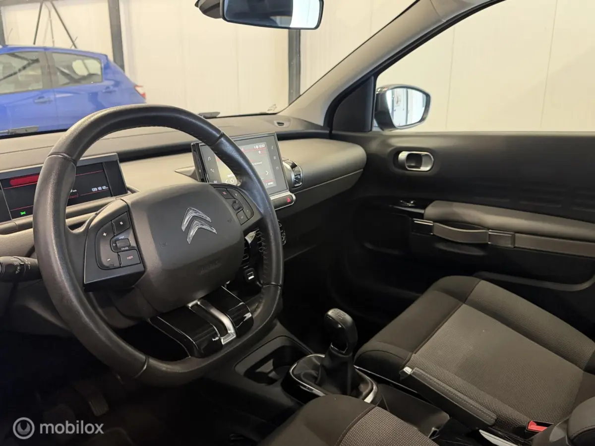 1.2 PureTech | Camera | CarPlay | Stoel vw | Nieuwe APK