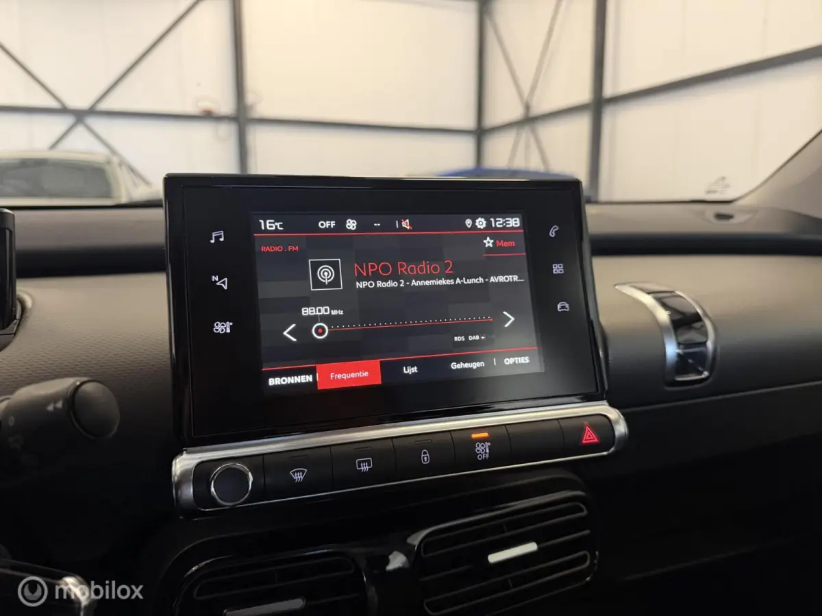 1.2 PureTech | Camera | CarPlay | Stoel vw | Nieuwe APK