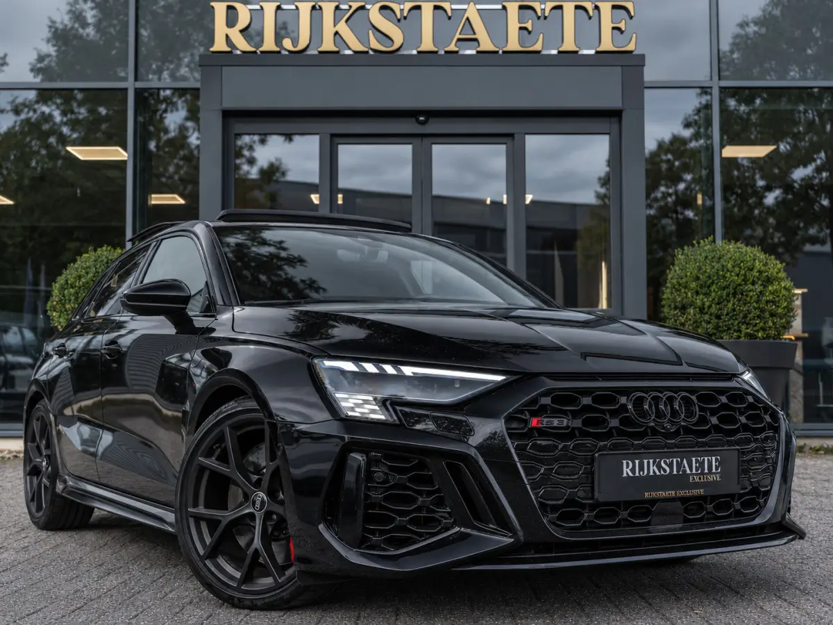 RS 3 2.5 TFSI RS 3 quattro