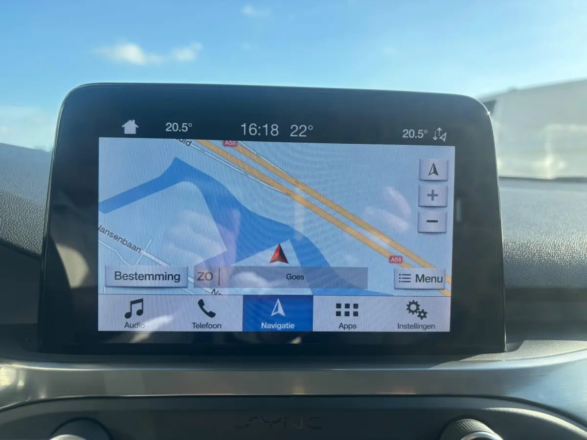 1.0 EcoBoost Titanium Business | Winterpack | Cruise control | Sync 3