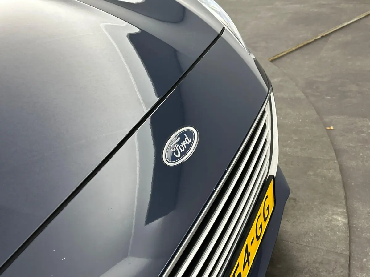 1.0 EcoBoost Titanium Business | Winterpack | Cruise control | Sync 3