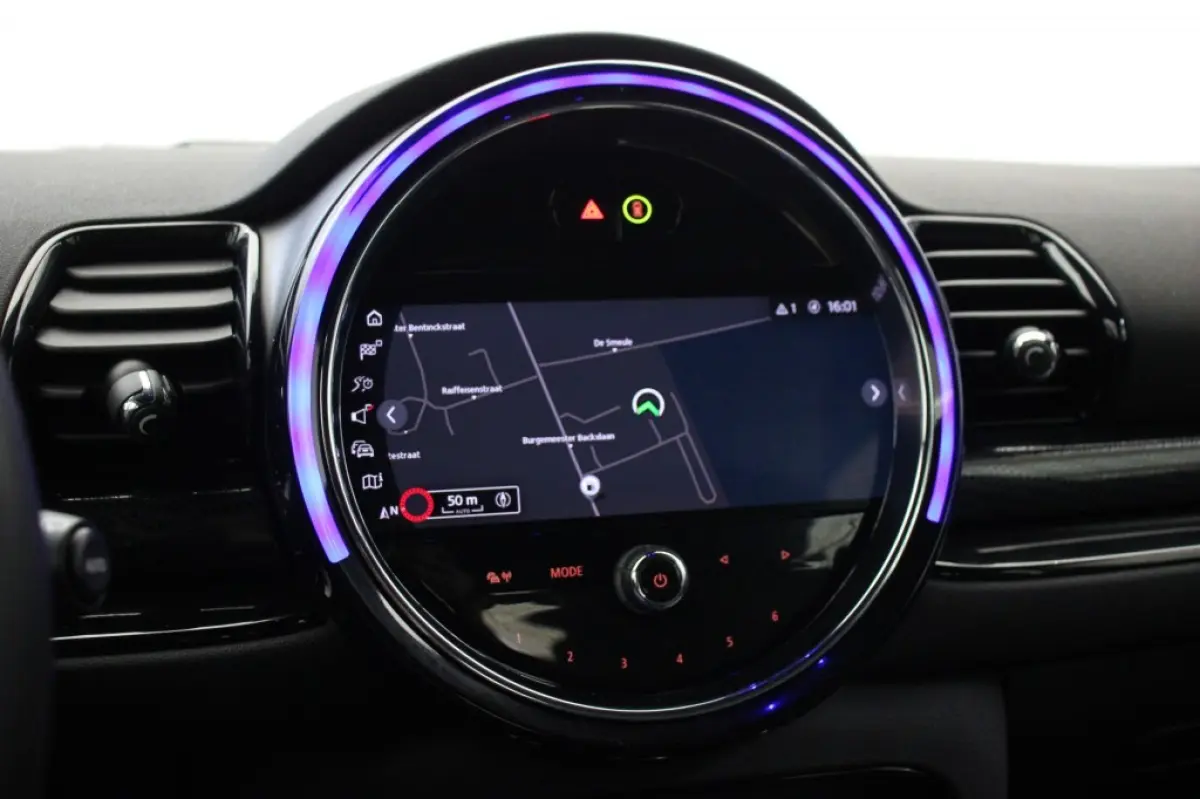 1.5 One Business Edition Automaat - Carplay, Cruise, Half Leer