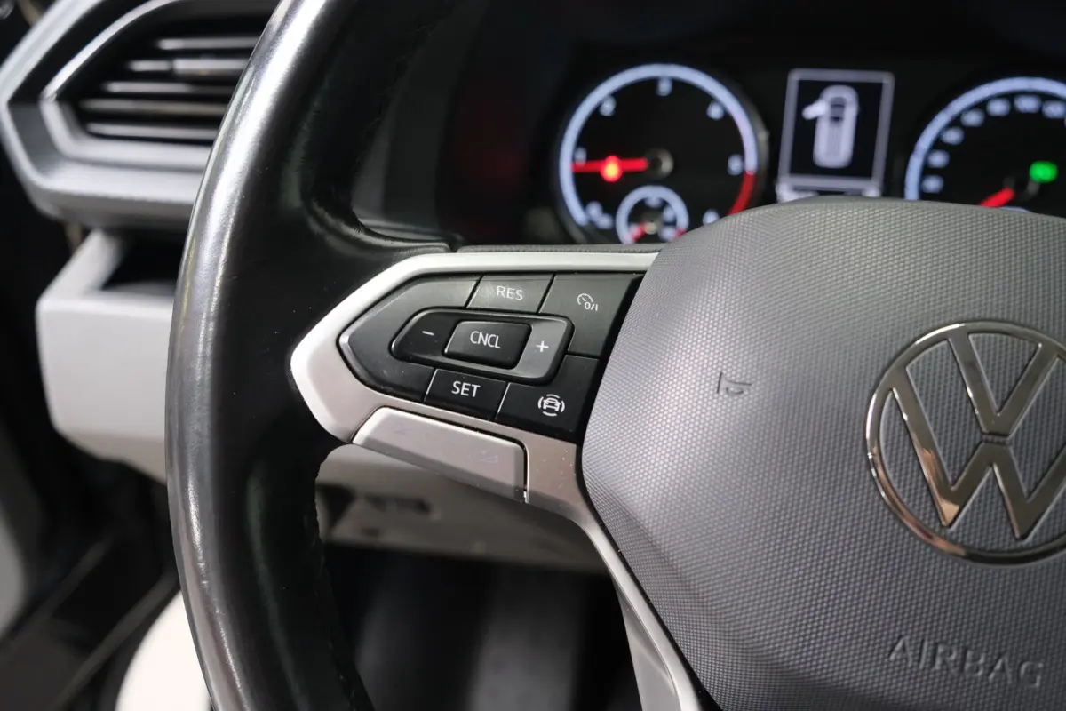 2.0 TDI L2H1 30 Automaat - N.A.P. Airco, Cruise, Navi, PDC, Carplay, Trekhaak.
