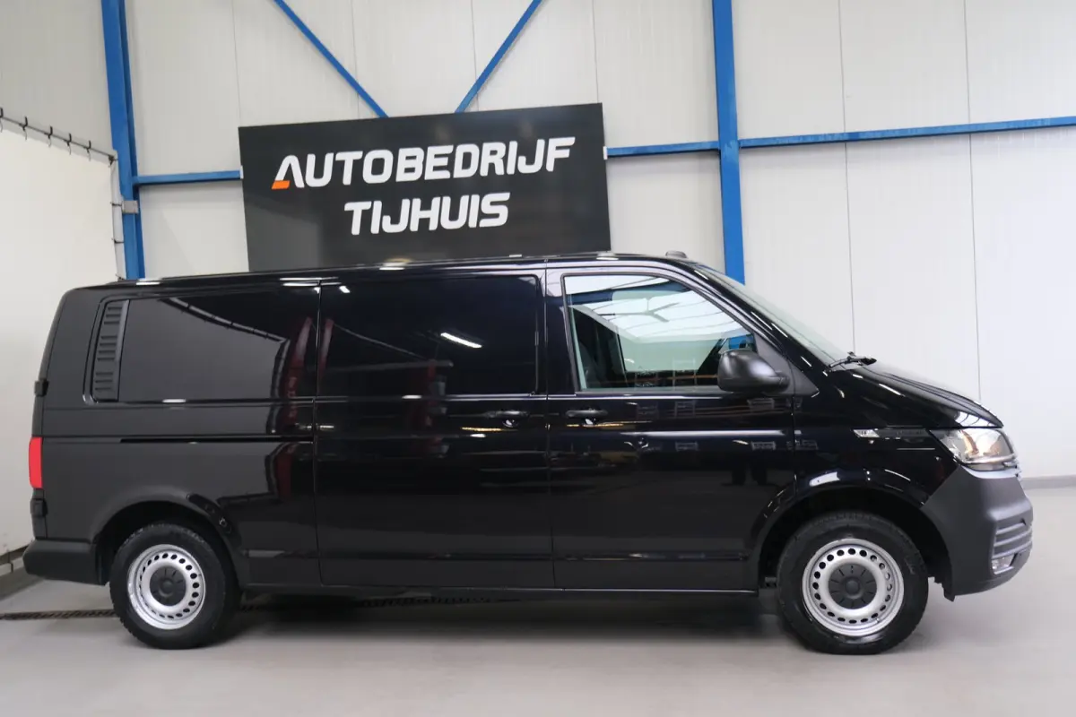 2.0 TDI L2H1 30 Automaat - N.A.P. Airco, Cruise, Navi, PDC, Carplay, Trekhaak.