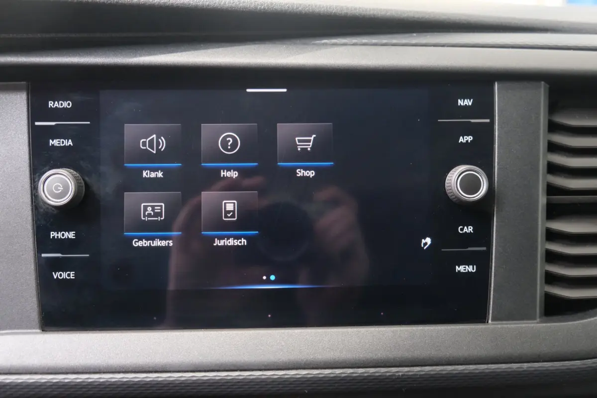 2.0 TDI L2H1 30 Automaat - N.A.P. Airco, Cruise, Navi, PDC, Carplay, Trekhaak.