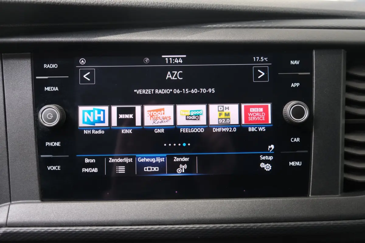 2.0 TDI L2H1 30 Automaat - N.A.P. Airco, Cruise, Navi, PDC, Carplay, Trekhaak.