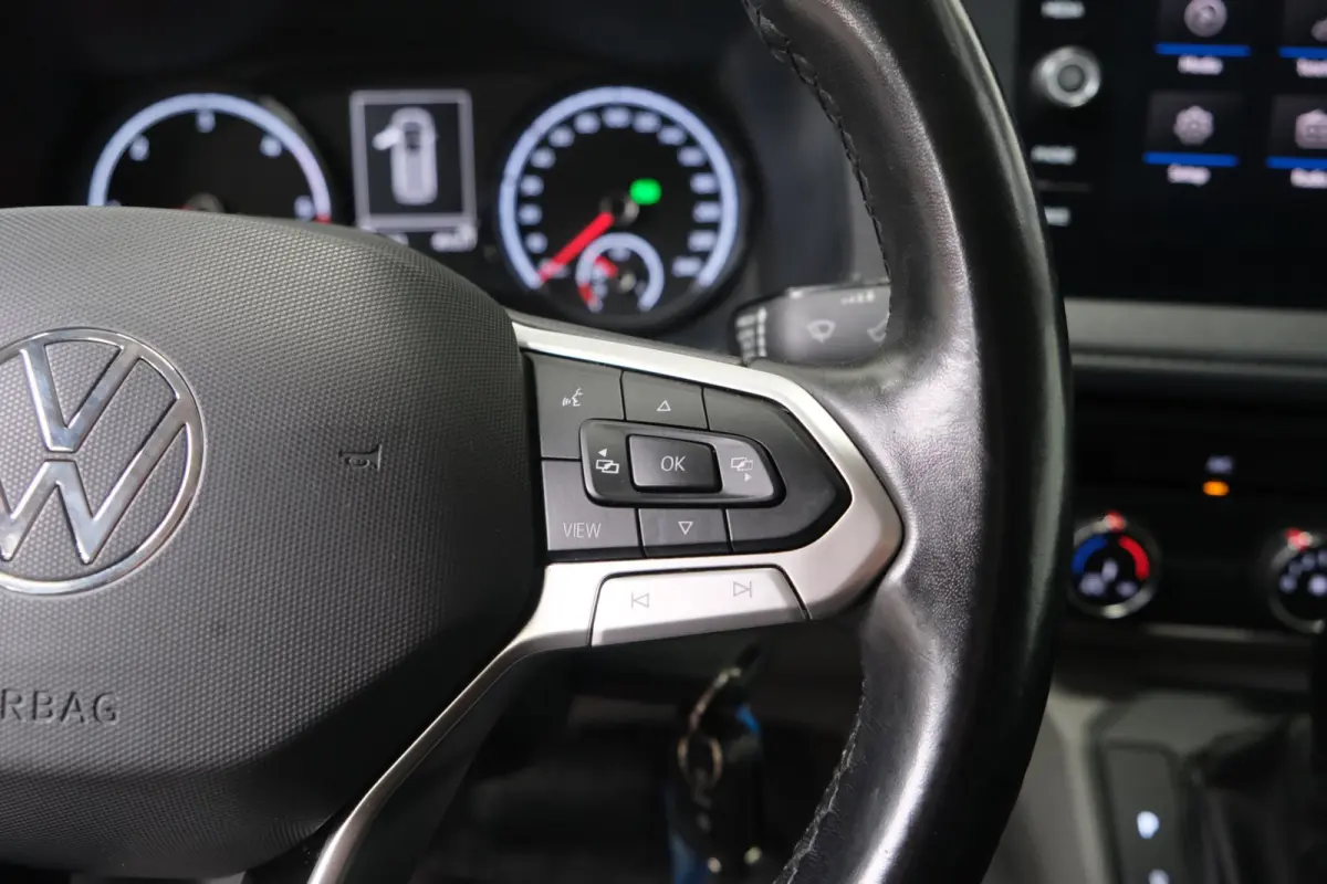 2.0 TDI L2H1 30 Automaat - N.A.P. Airco, Cruise, Navi, PDC, Carplay, Trekhaak.