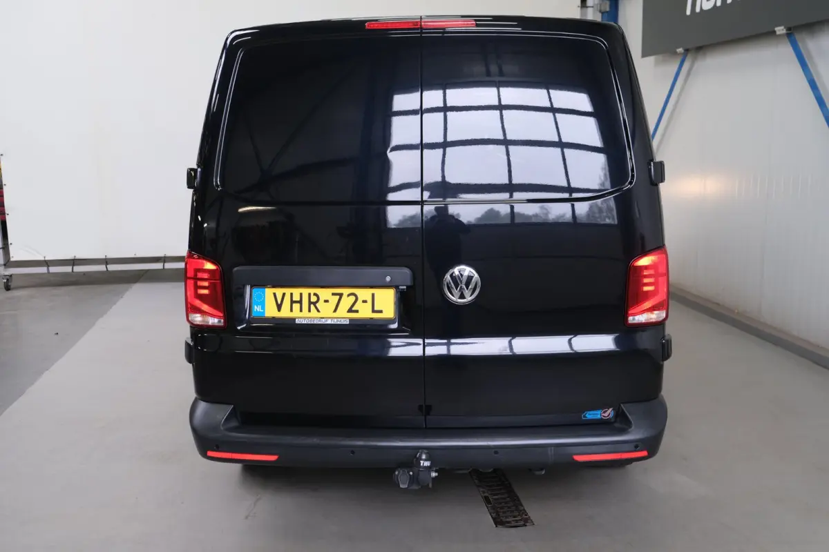 2.0 TDI L2H1 30 Automaat - N.A.P. Airco, Cruise, Navi, PDC, Carplay, Trekhaak.