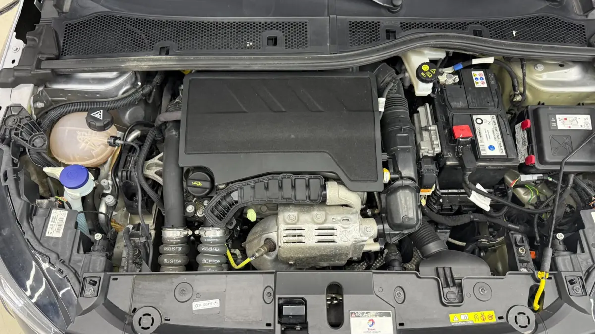 1.2 Allure, Carplay cruise control, achteruit camera, stoelverwarming