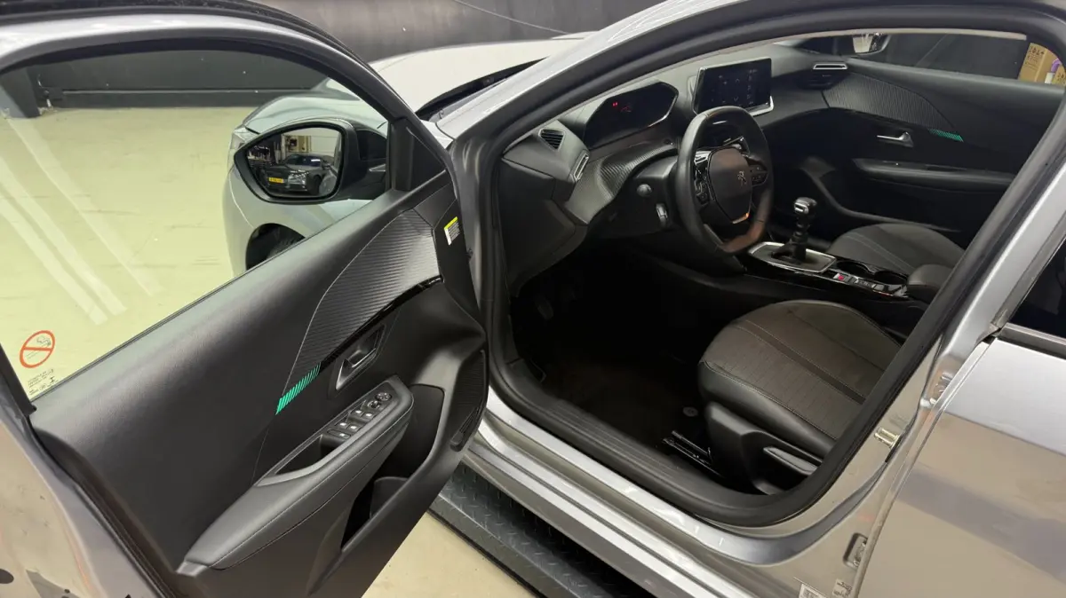 1.2 Allure, Carplay cruise control, achteruit camera, stoelverwarming
